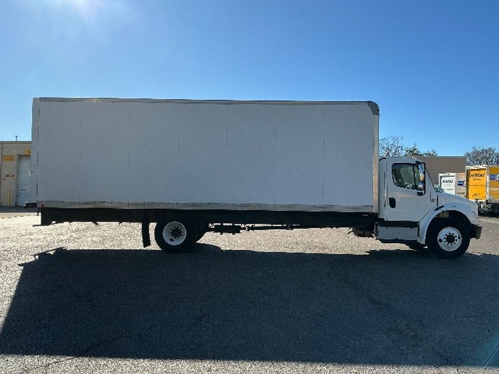 Medium Duty Box Truck-Light and Medium Duty Trucks-Freightliner-2017-M2-Olive Branch-MS-65,067\n\t\tmiles-$ 51,250 - Image 21