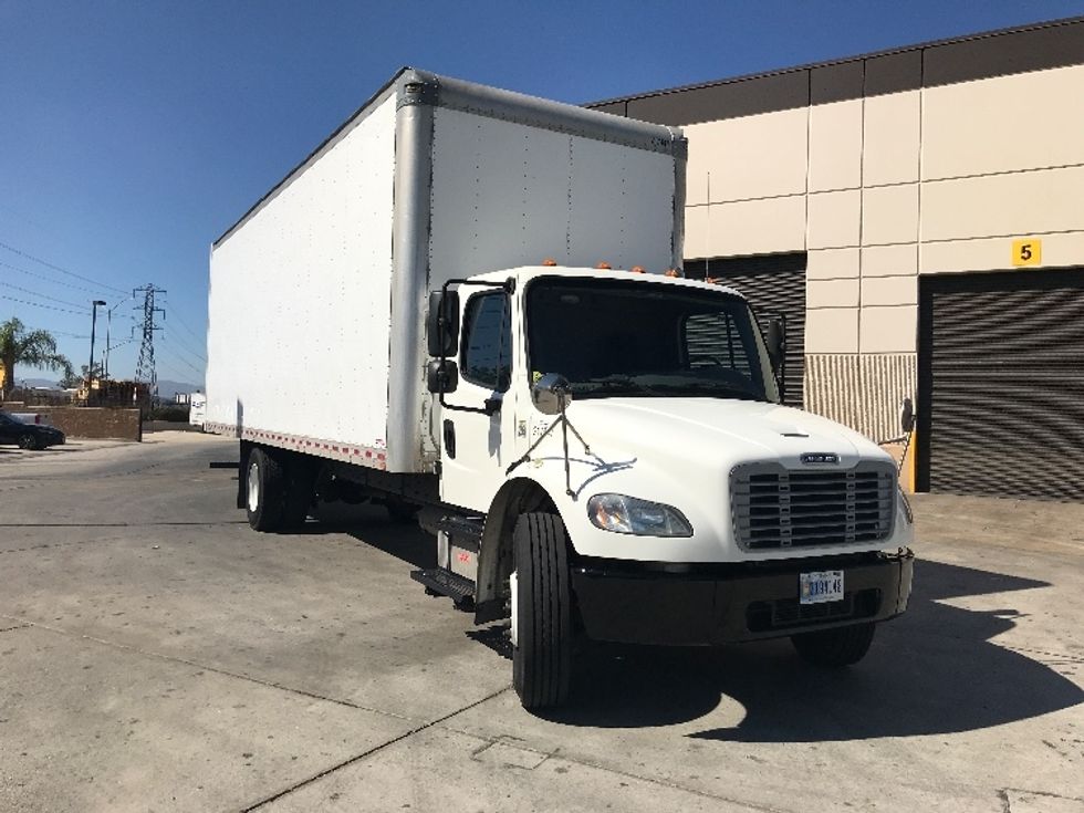 Used 2017 Freightliner Truck Medium Duty Box Truck Unit 217447
