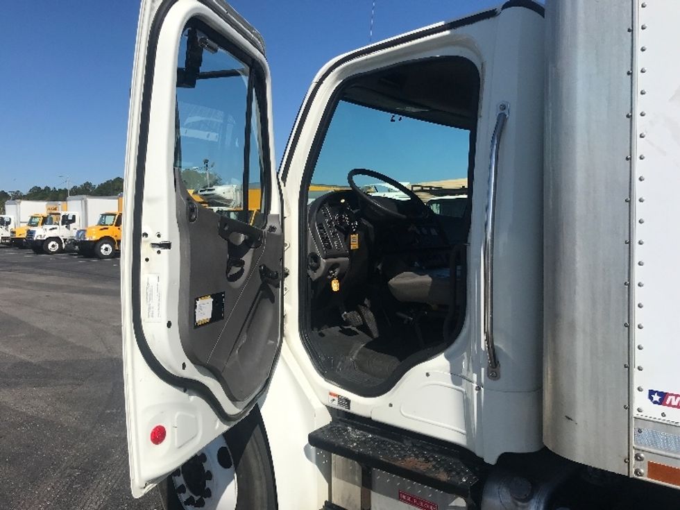 Medium Duty Box Truck-Light and Medium Duty Trucks-Freightliner-2017-M2-Pensacola-FL-177,174\n\t\tmiles-$ 41,000 - Image 16
