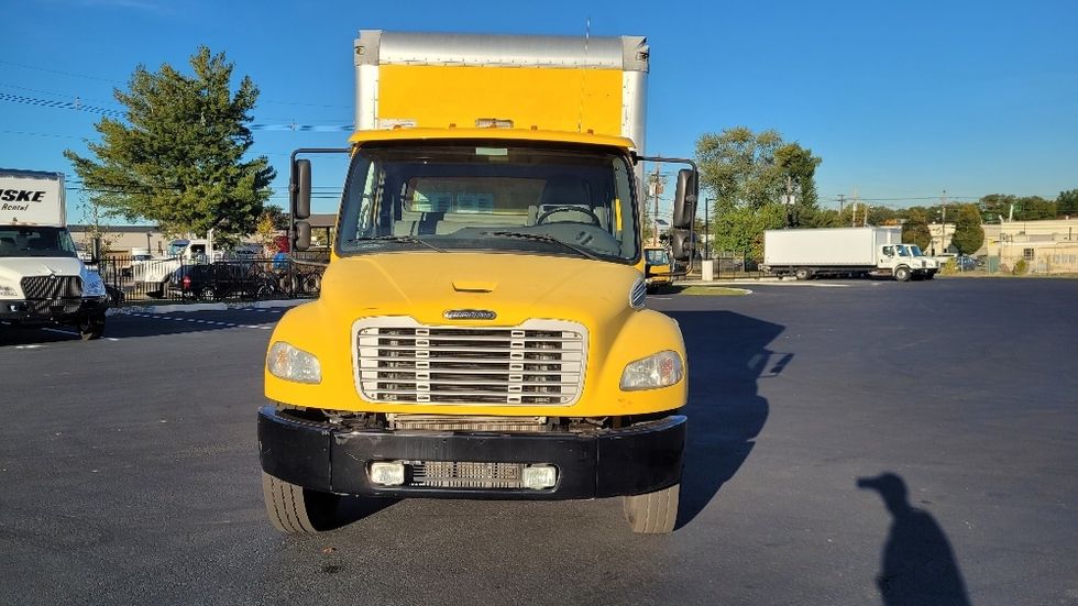Medium Duty Box Truck-Light and Medium Duty Trucks-Freightliner-2017-M2-South Plainfield-NJ-42,047\n\t\tmiles-$ 44,250 - Image 2