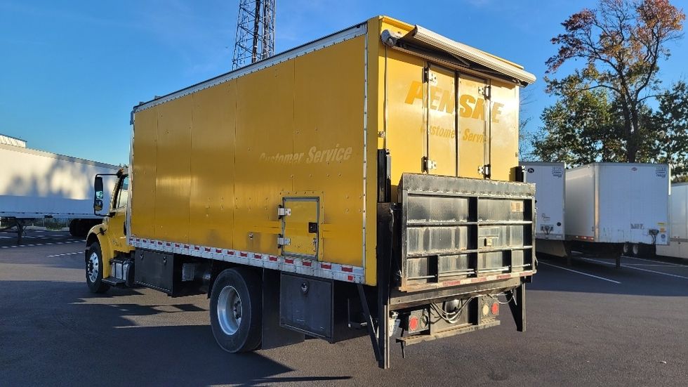Medium Duty Box Truck-Light and Medium Duty Trucks-Freightliner-2017-M2-South Plainfield-NJ-42,047\n\t\tmiles-$ 44,250 - Image 6