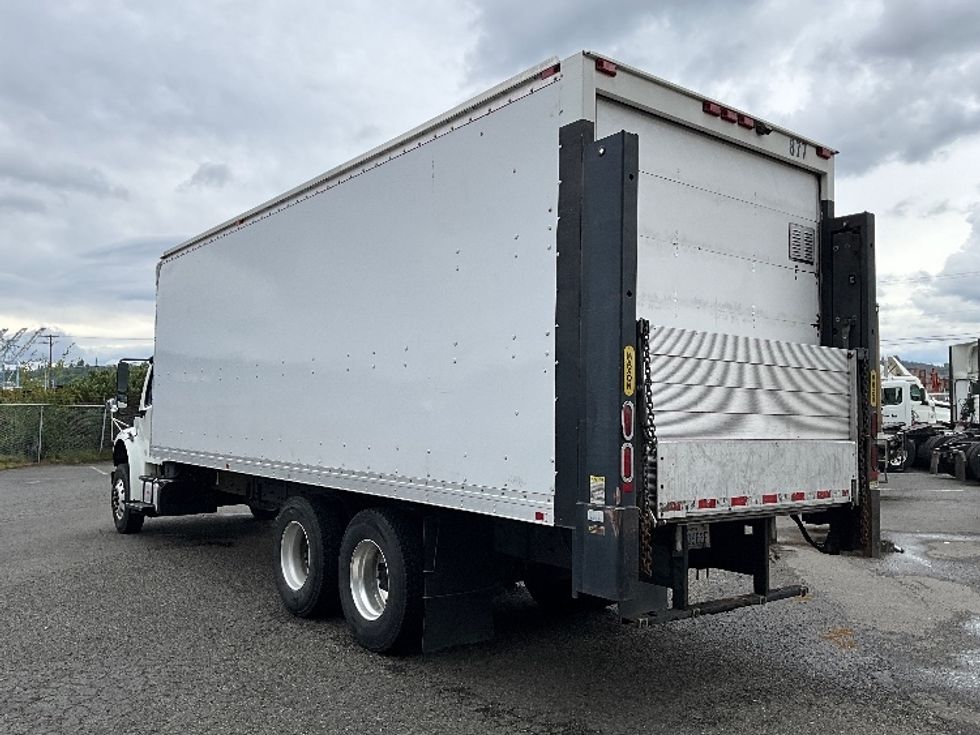 Medium Duty Box Truck-Light and Medium Duty Trucks-Freightliner-2017-M2-Spokane Valley-WA-115,121\n\t\tmiles-$ 60,250 - Image 6