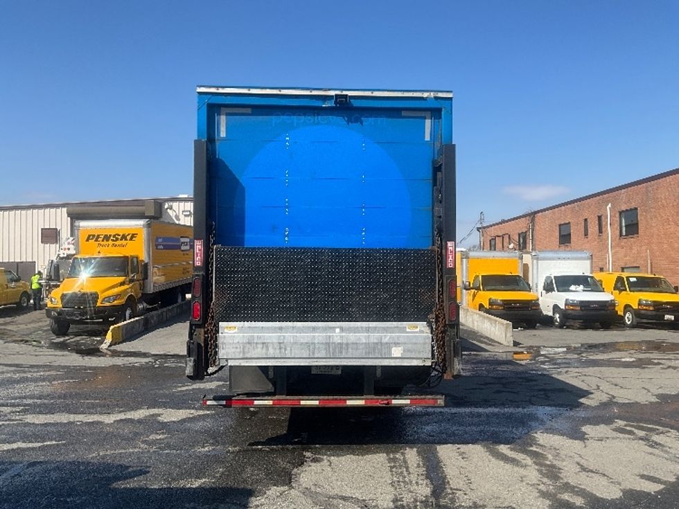 Medium Duty Box Truck-Light and Medium Duty Trucks-Freightliner-2017-M2-Sterling-VA-138,857\n\t\tmiles-$ 50,250 - Image 7