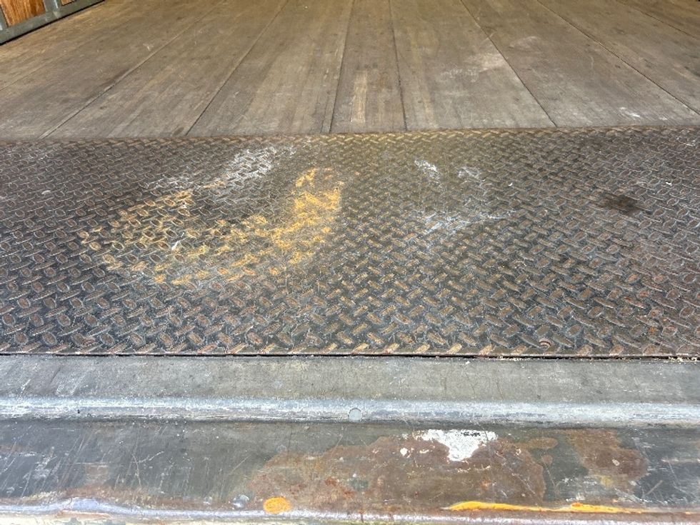 Medium Duty Box Truck-Light and Medium Duty Trucks-Freightliner-2017-M2-Tampa-FL-143,678\n\t\tmiles-$ 48,000 - Image 10