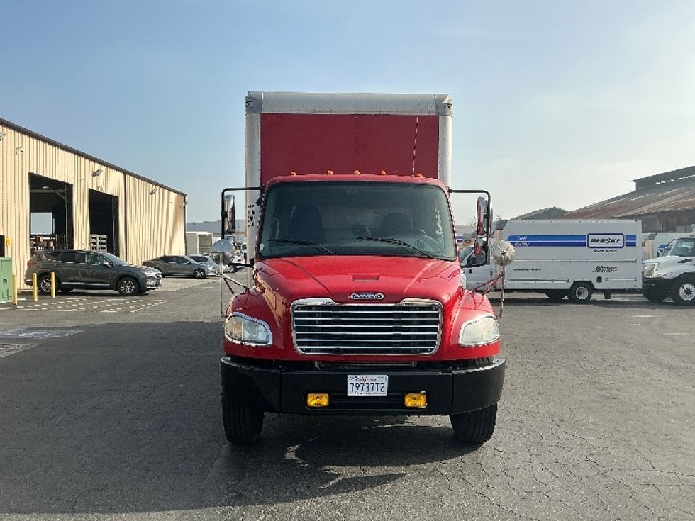 Medium Duty Box Truck-Light and Medium Duty Trucks-Freightliner-2017-M2-Torrance-CA-105,816\n\t\tmiles-$ 50,750 - Image 2