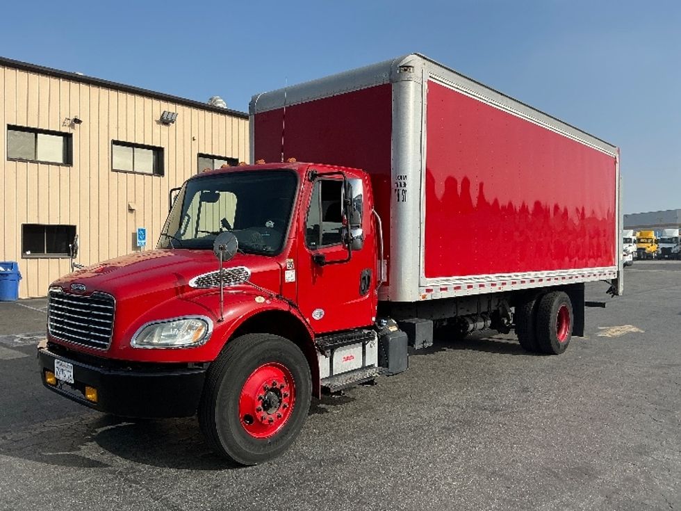 Medium Duty Box Truck-Light and Medium Duty Trucks-Freightliner-2017-M2-Torrance-CA-105,816\n\t\tmiles-$ 50,750 - Image 3