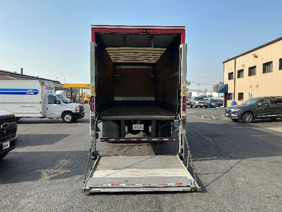 Medium Duty Box Truck-Light and Medium Duty Trucks-Freightliner-2017-M2-Torrance-CA-105,816\n\t\tmiles-$ 50,750 - Image 9