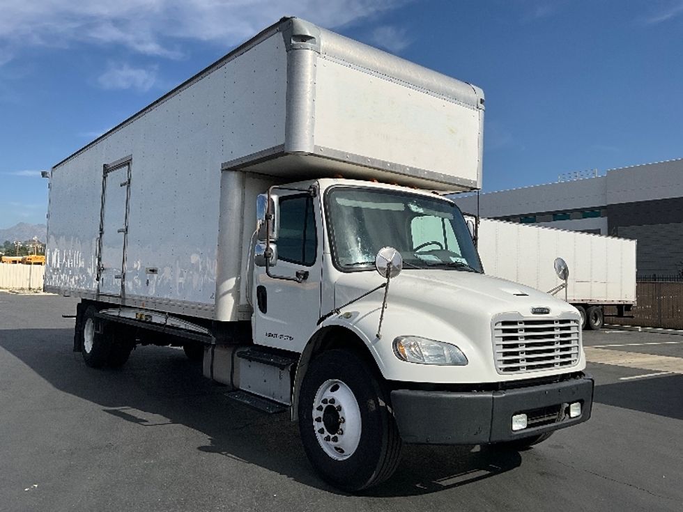 Medium Duty Box Truck-Light and Medium Duty Trucks-Freightliner-2017-M2-Torrance-CA-130,145\n\t\tmiles-$ 57,750 - Image 1
