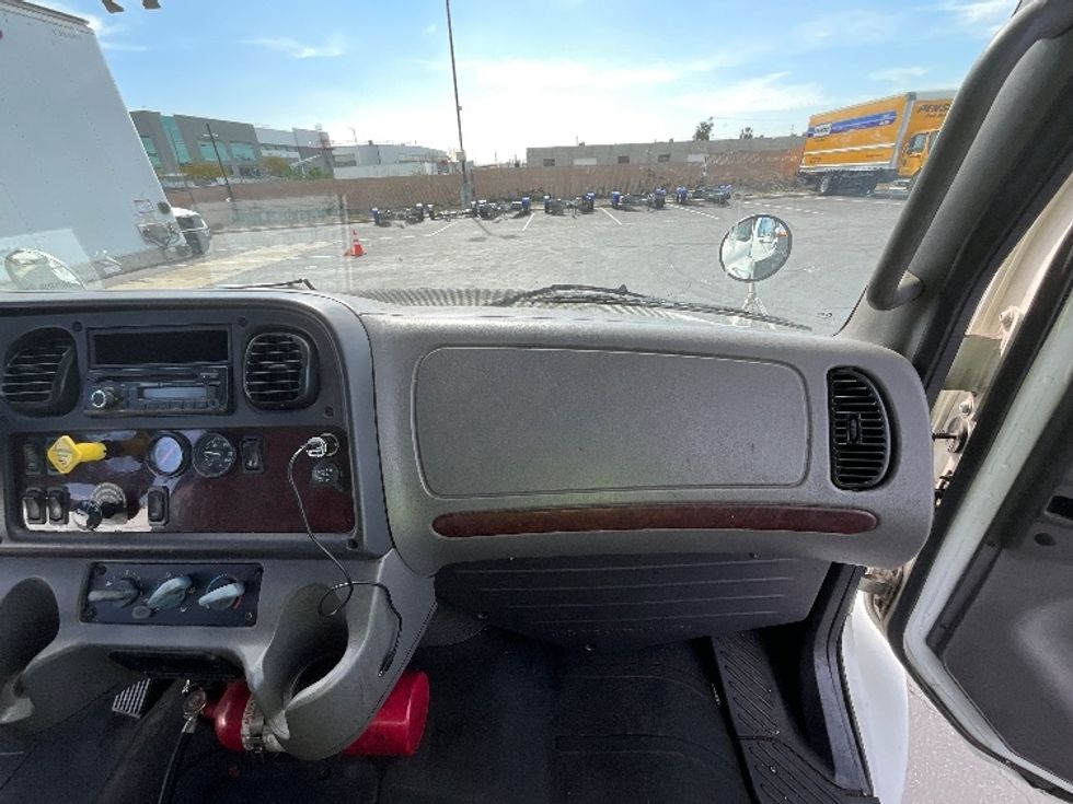 Medium Duty Box Truck-Light and Medium Duty Trucks-Freightliner-2017-M2-Torrance-CA-130,145\n\t\tmiles-$ 57,750 - Image 20