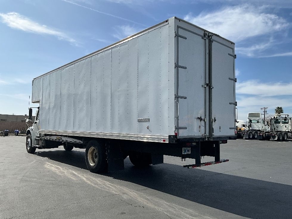 Medium Duty Box Truck-Light and Medium Duty Trucks-Freightliner-2017-M2-Torrance-CA-130,145\n\t\tmiles-$ 57,750 - Image 6