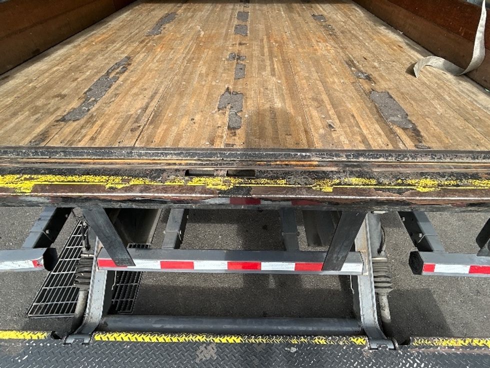 Medium Duty Box Truck-Light and Medium Duty Trucks-Freightliner-2017-M2-West Sacramento-CA-211,992\n\t\tmiles-$ 32,750 - Image 10
