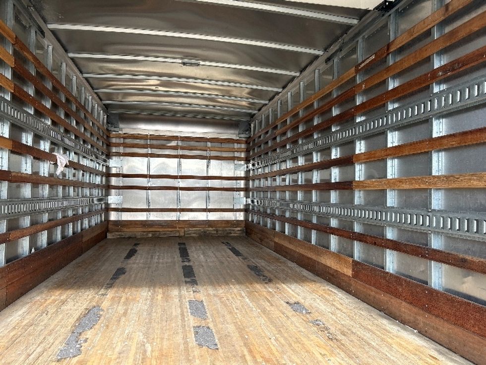 Medium Duty Box Truck-Light and Medium Duty Trucks-Freightliner-2017-M2-West Sacramento-CA-211,992\n\t\tmiles-$ 32,750 - Image 12