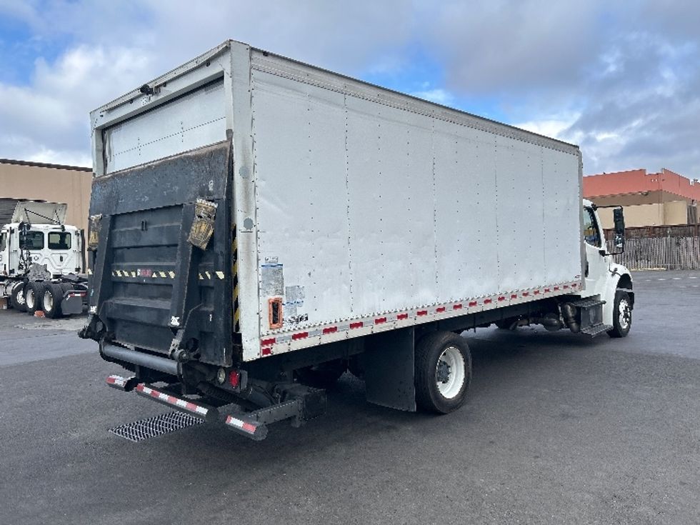 Medium Duty Box Truck-Light and Medium Duty Trucks-Freightliner-2017-M2-West Sacramento-CA-211,992\n\t\tmiles-$ 32,750 - Image 13