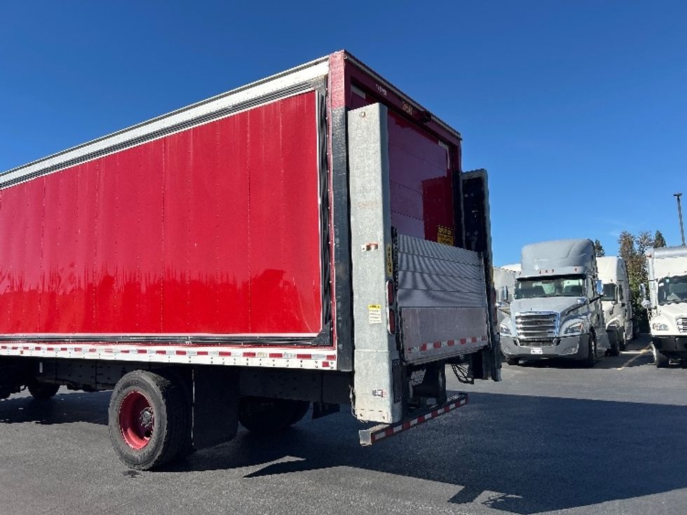 Medium Duty Box Truck-Light and Medium Duty Trucks-Freightliner-2017-M2-West Sacramento-CA-67,651\n\t\tmiles-$ 52,500 - Image 25