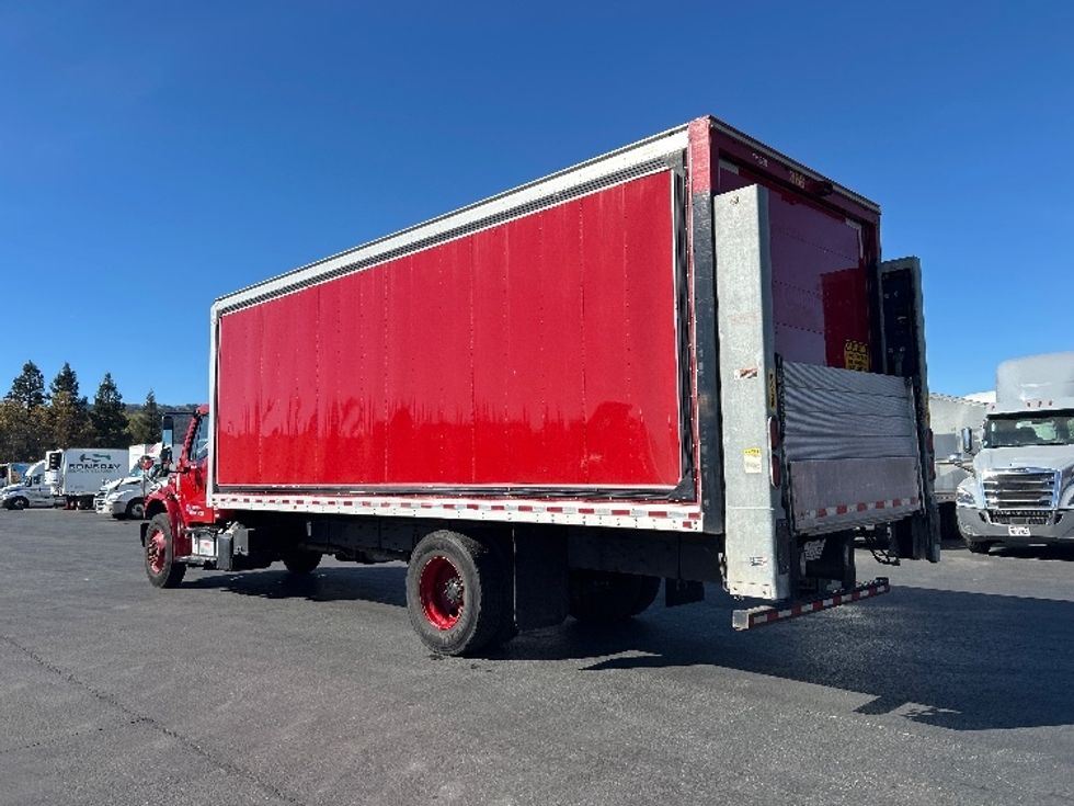 Medium Duty Box Truck-Light and Medium Duty Trucks-Freightliner-2017-M2-West Sacramento-CA-67,651\n\t\tmiles-$ 52,500 - Image 6