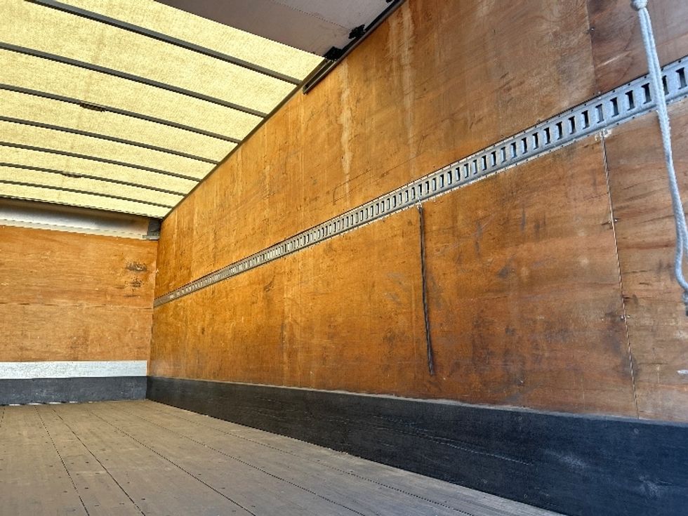 Medium Duty Box Truck-Light and Medium Duty Trucks-Freightliner-2017-M2-West Sacramento-CA-69,216\n\t\tmiles-$ 52,500 - Image 12