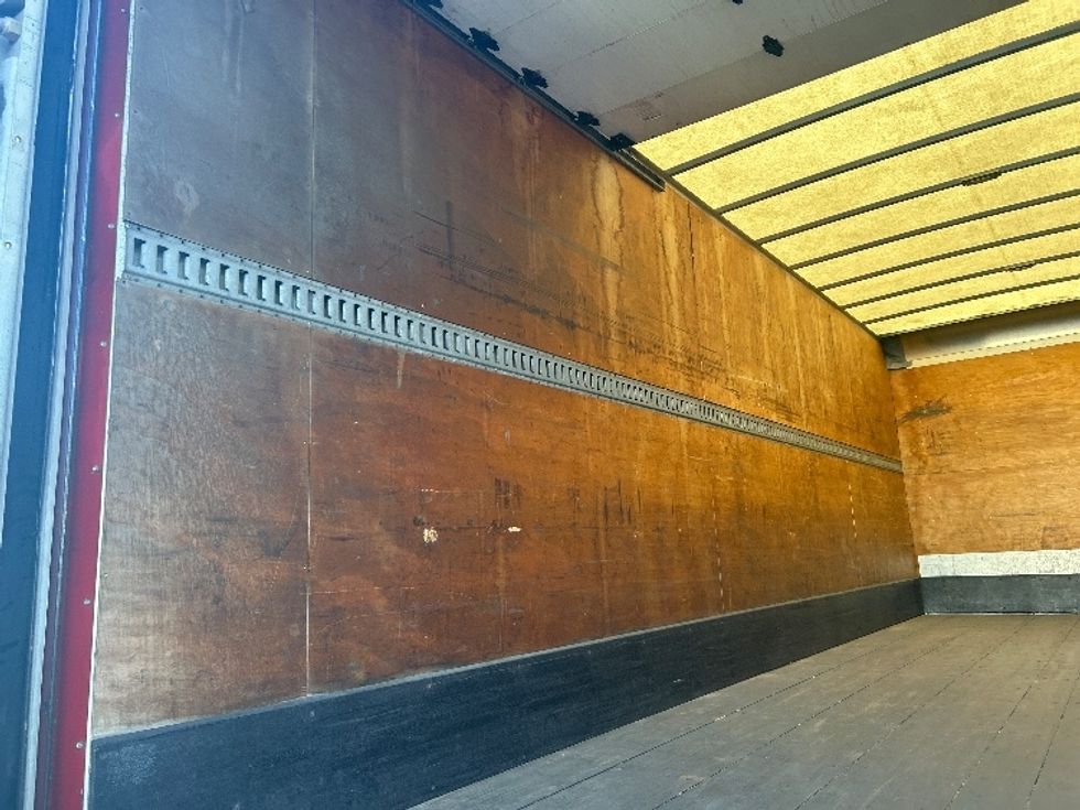 Medium Duty Box Truck-Light and Medium Duty Trucks-Freightliner-2017-M2-West Sacramento-CA-85,296\n\t\tmiles-$ 51,250 - Image 11