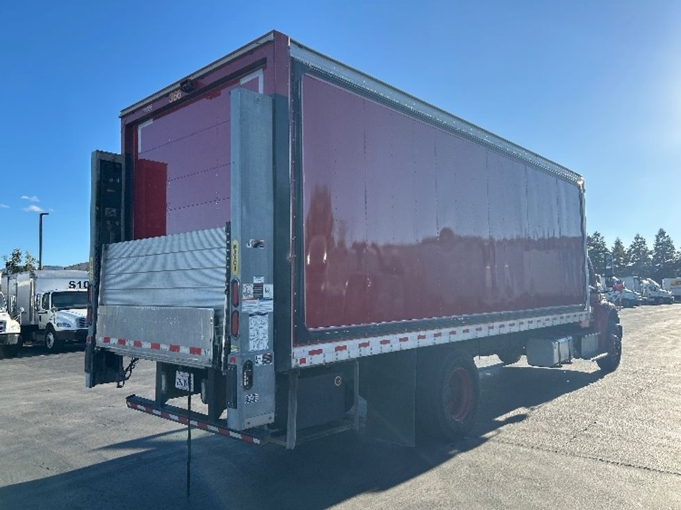 Medium Duty Box Truck-Light and Medium Duty Trucks-Freightliner-2017-M2-West Sacramento-CA-85,296\n\t\tmiles-$ 51,250 - Image 26