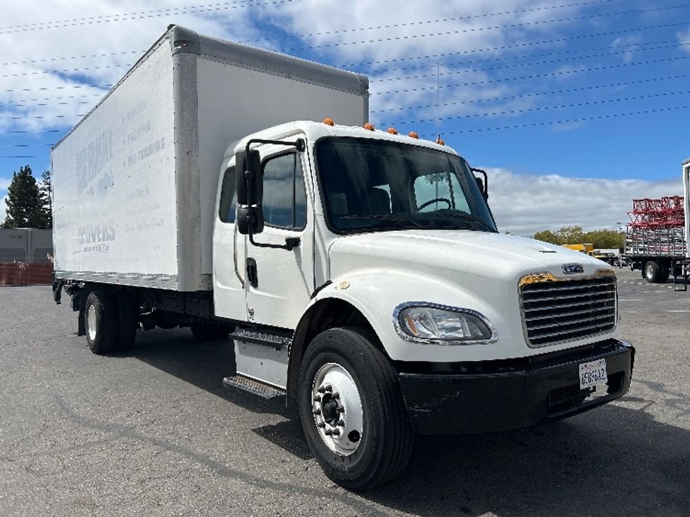 Medium Duty Box Truck-Light and Medium Duty Trucks-Freightliner-2017-M2-West Sacramento-CA-89,579\n\t\tmiles-$ 59,750 - Image 1