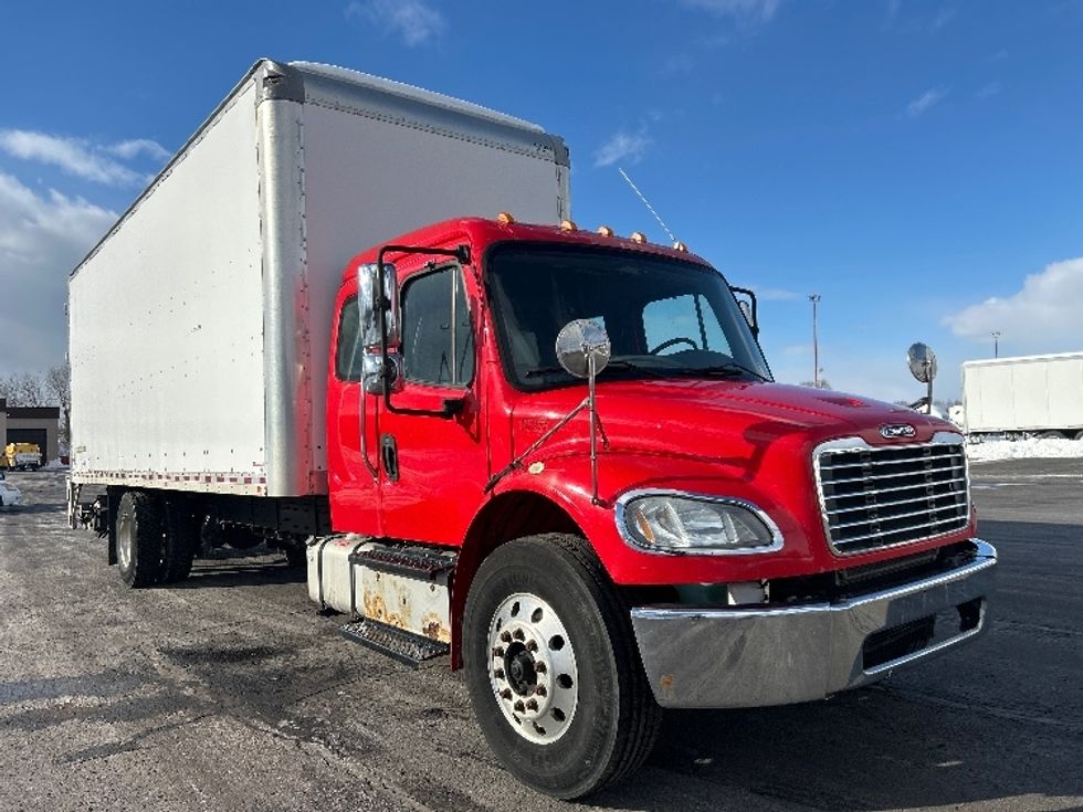 Medium Duty Box Truck-Light and Medium Duty Trucks-Freightliner-2017-M2-White Deer-PA-212,938\n\t\tmiles-$ 45,500 - Image 1