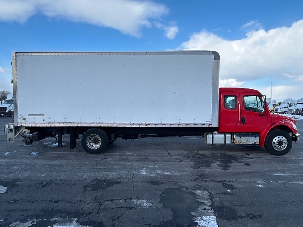 Medium Duty Box Truck-Light and Medium Duty Trucks-Freightliner-2017-M2-White Deer-PA-212,938\n\t\tmiles-$ 45,500 - Image 15