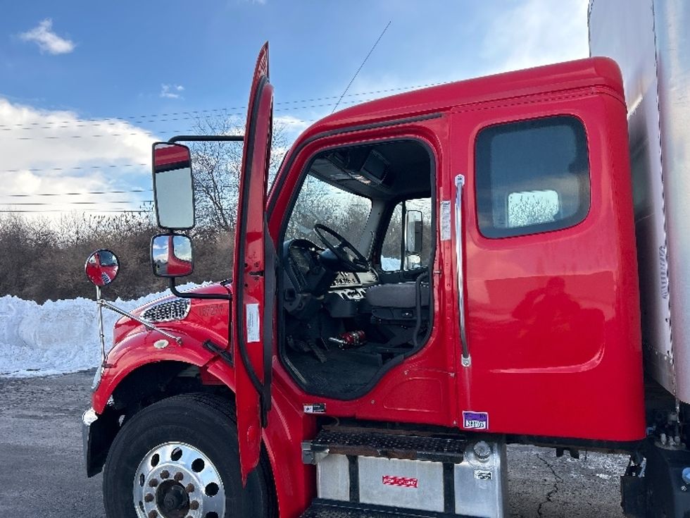 Medium Duty Box Truck-Light and Medium Duty Trucks-Freightliner-2017-M2-White Deer-PA-212,938\n\t\tmiles-$ 45,500 - Image 16