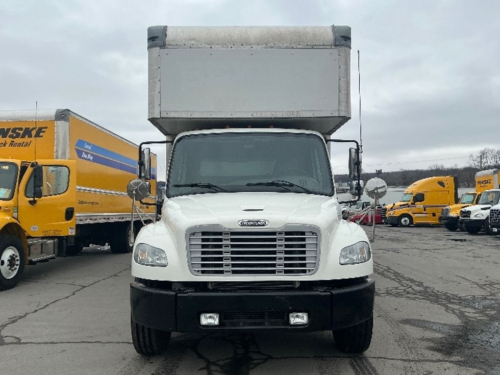 Medium Duty Box Truck-Light and Medium Duty Trucks-Freightliner-2017-M2-Wilkes Barre-PA-159,630\n\t\tmiles-$ 52,250 - Image 2