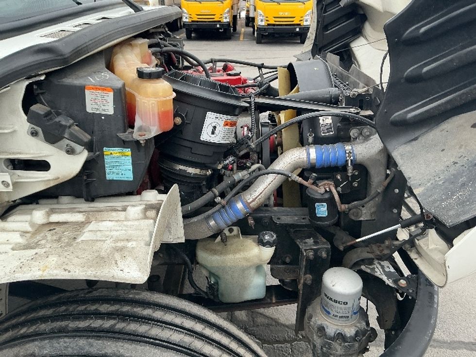 Medium Duty Box Truck-Light and Medium Duty Trucks-Freightliner-2017-M2-Wilkes Barre-PA-159,630\n\t\tmiles-$ 52,250 - Image 23