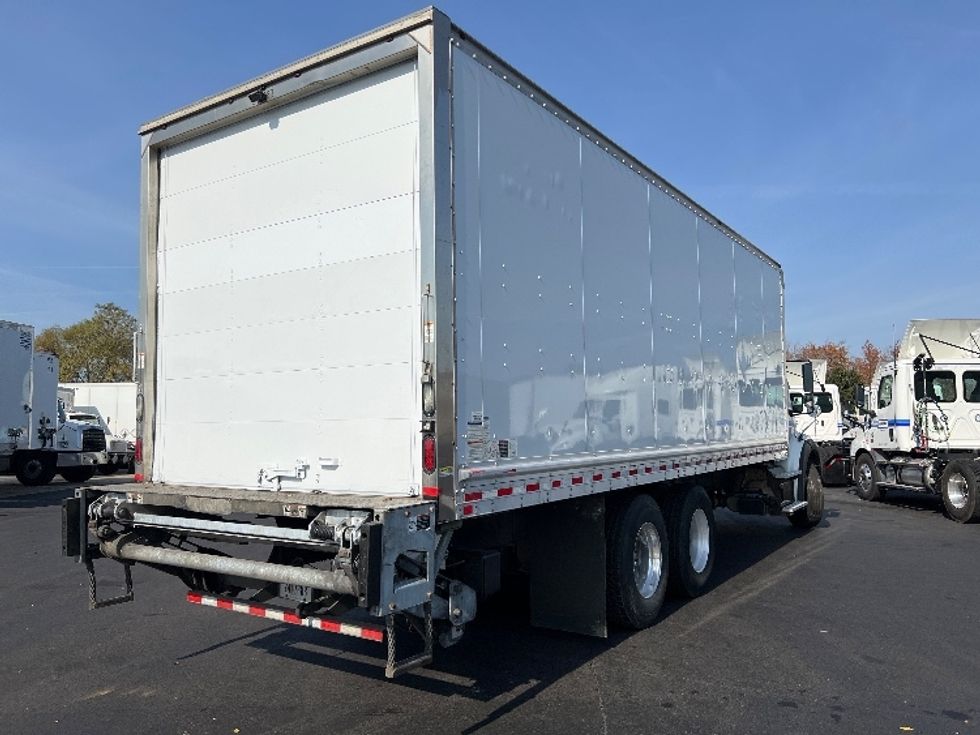 Medium Duty Box Truck-Light and Medium Duty Trucks-Freightliner-2017-M211264S-Bensalem-PA-340,530\n\t\tmiles-$ 66,500 - Image 13