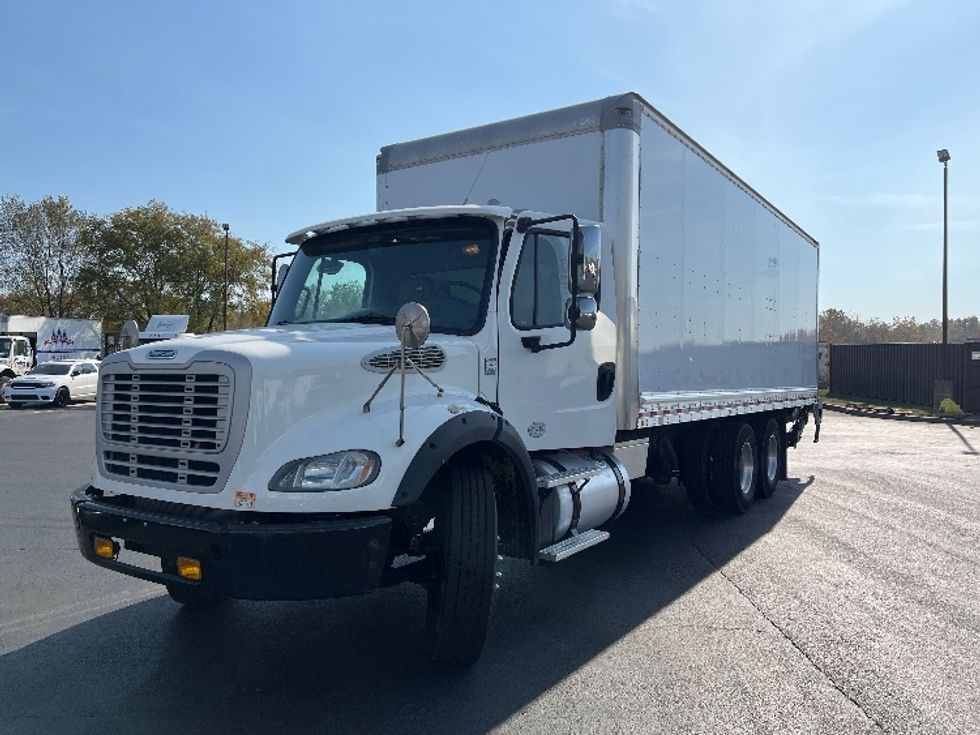 Medium Duty Box Truck-Light and Medium Duty Trucks-Freightliner-2017-M211264S-Bensalem-PA-340,530\n\t\tmiles-$ 66,500 - Image 3
