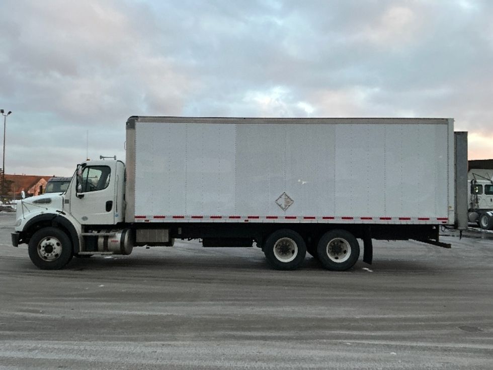 Medium Duty Box Truck-Light and Medium Duty Trucks-Freightliner-2017-M211264S-East Chicago-IN-226,941\n\t\tmiles-$ 66,500 - Image 4
