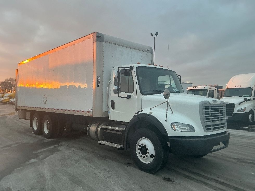 Medium Duty Box Truck-Light and Medium Duty Trucks-Freightliner-2017-M211264S-East Chicago-IN-226,941\n\t\tmiles-$ 66,500 - Image 1
