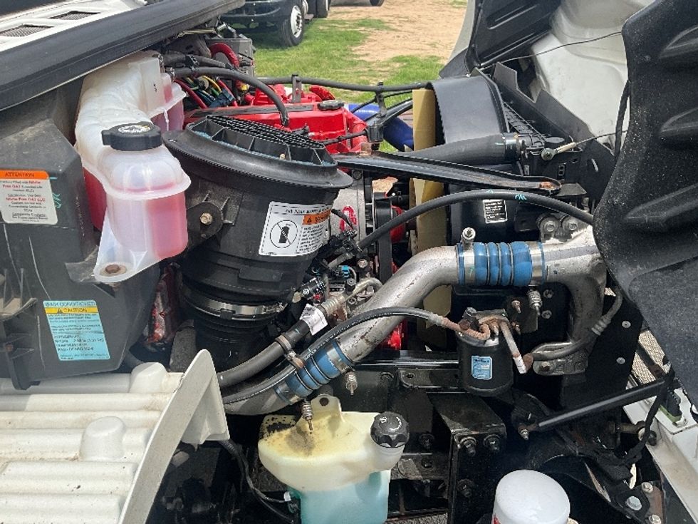 Medium Duty Box Truck-Light and Medium Duty Trucks-Freightliner-2018-M2-Alexandria-VA-145,428\n\t\tmiles-$ 52,500 - Image 23