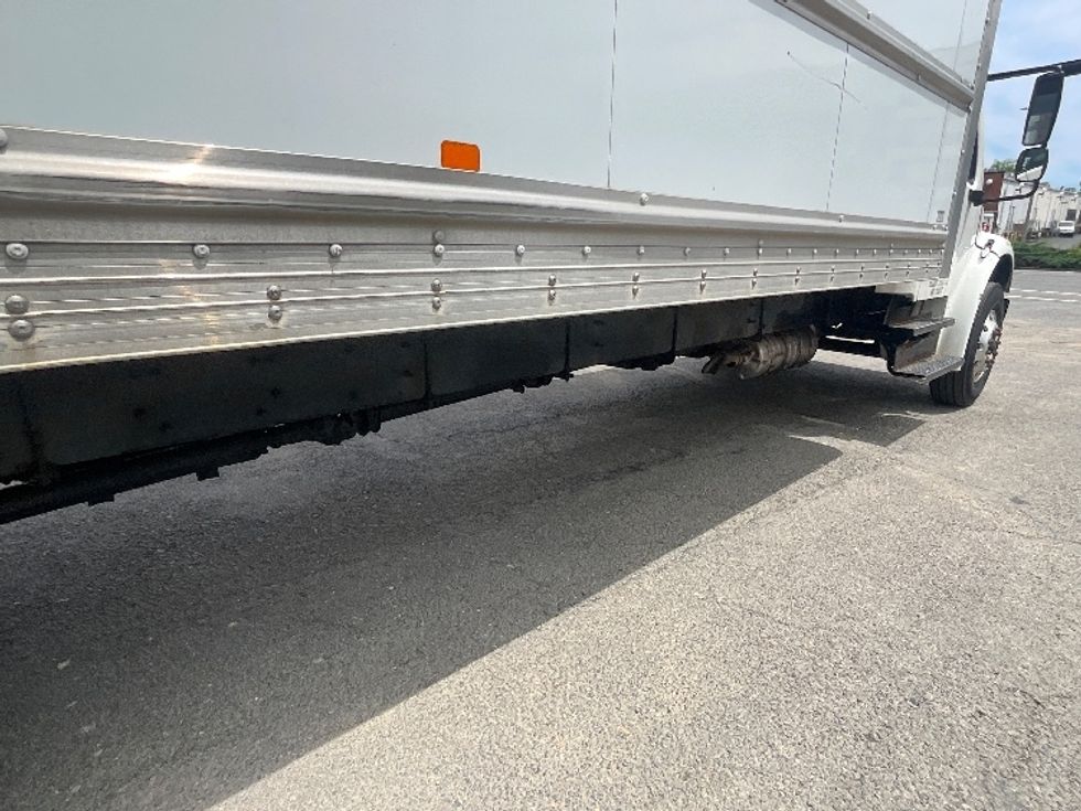 Medium Duty Box Truck-Light and Medium Duty Trucks-Freightliner-2018-M2-Alexandria-VA-145,428\n\t\tmiles-$ 52,500 - Image 24