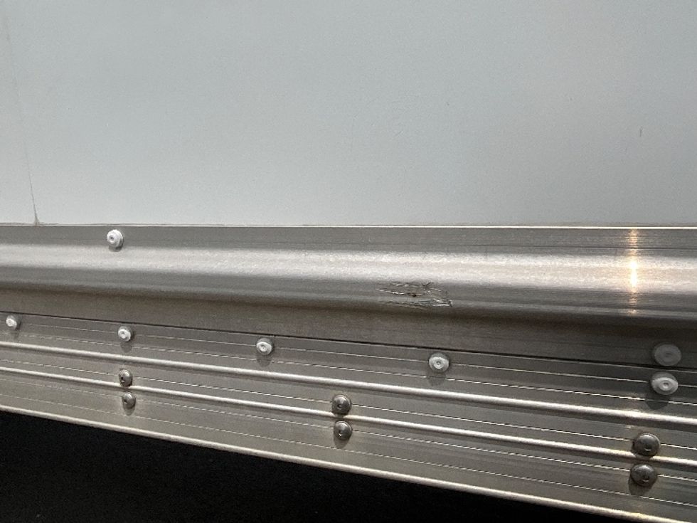 Medium Duty Box Truck-Light and Medium Duty Trucks-Freightliner-2018-M2-Alexandria-VA-145,428\n\t\tmiles-$ 52,500 - Image 27