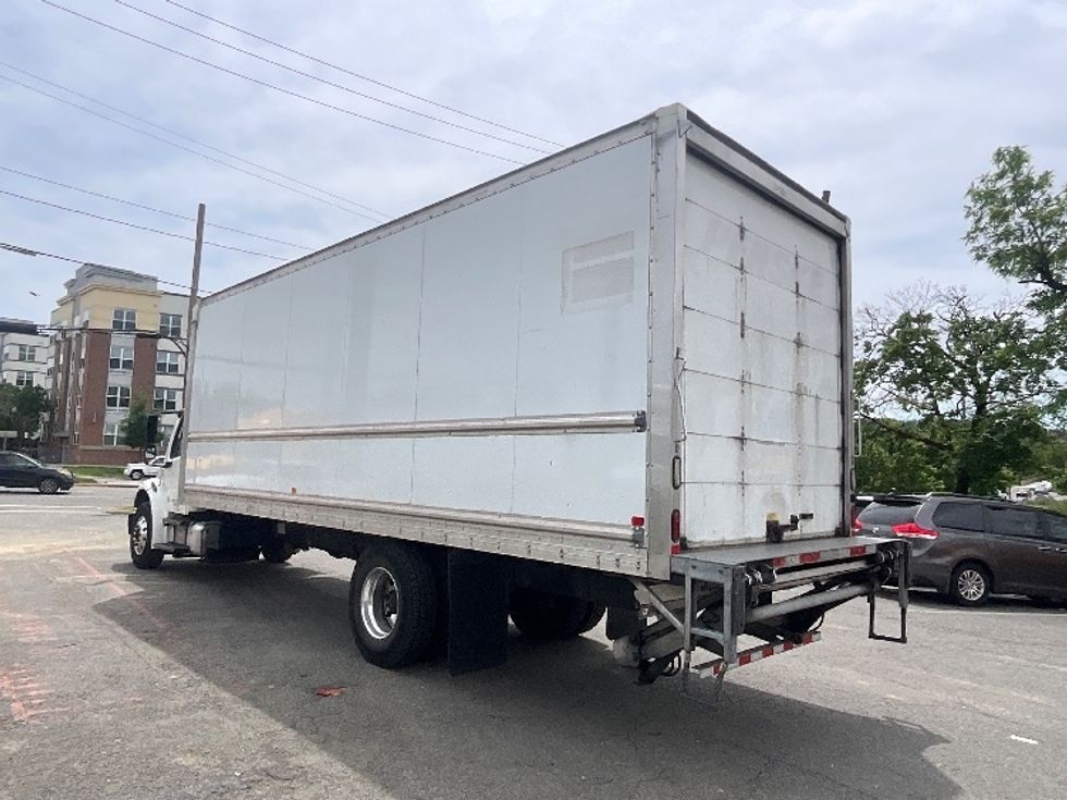 Medium Duty Box Truck-Light and Medium Duty Trucks-Freightliner-2018-M2-Alexandria-VA-145,428\n\t\tmiles-$ 52,500 - Image 6