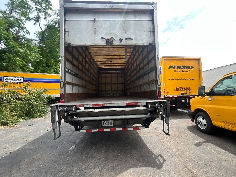 Medium Duty Box Truck-Light and Medium Duty Trucks-Freightliner-2018-M2-Alexandria-VA-145,428\n\t\tmiles-$ 52,500 - Image 8
