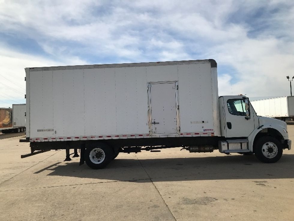 Medium Duty Box Truck-Light and Medium Duty Trucks-Freightliner-2018-M2-Allen Park-MI-135,982\n\t\tmiles-$ 45,750 - Image 14