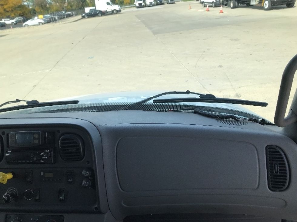 Medium Duty Box Truck-Light and Medium Duty Trucks-Freightliner-2018-M2-Allen Park-MI-135,982\n\t\tmiles-$ 45,750 - Image 20