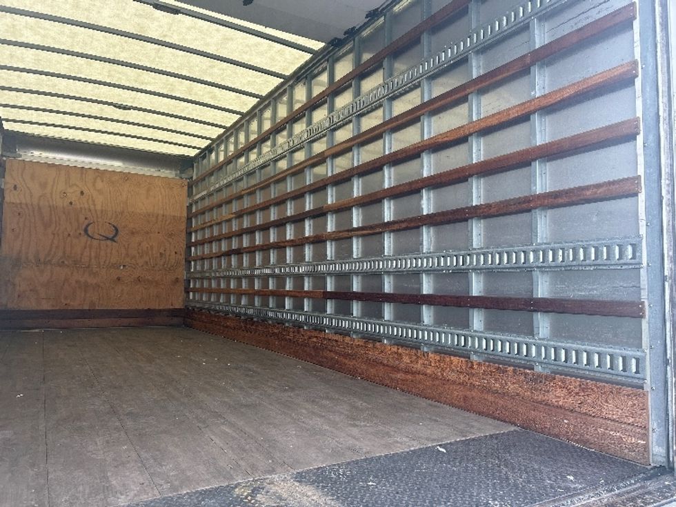 Medium Duty Box Truck-Light and Medium Duty Trucks-Freightliner-2018-M2-Apopka-FL-112,729\n\t\tmiles-$ 62,750 - Image 12