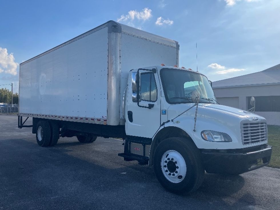 Medium Duty Box Truck-Light and Medium Duty Trucks-Freightliner-2018-M2-Apopka-FL-291,227\n\t\tmiles-$ 21,000 - Image 1