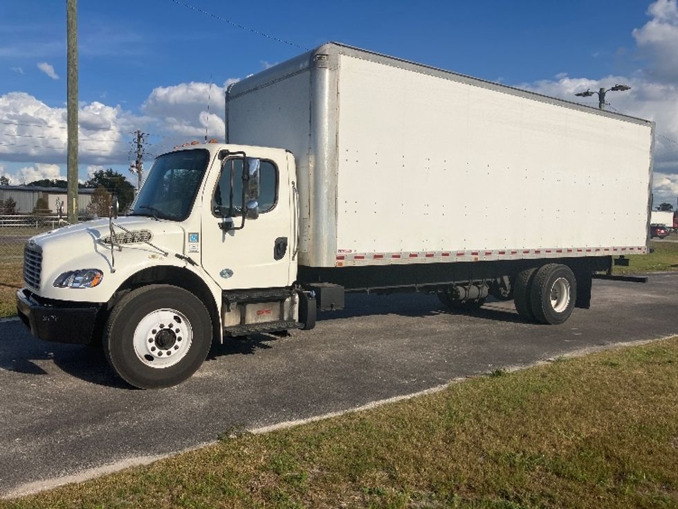 Medium Duty Box Truck-Light and Medium Duty Trucks-Freightliner-2018-M2-Apopka-FL-291,227\n\t\tmiles-$ 21,000 - Image 3
