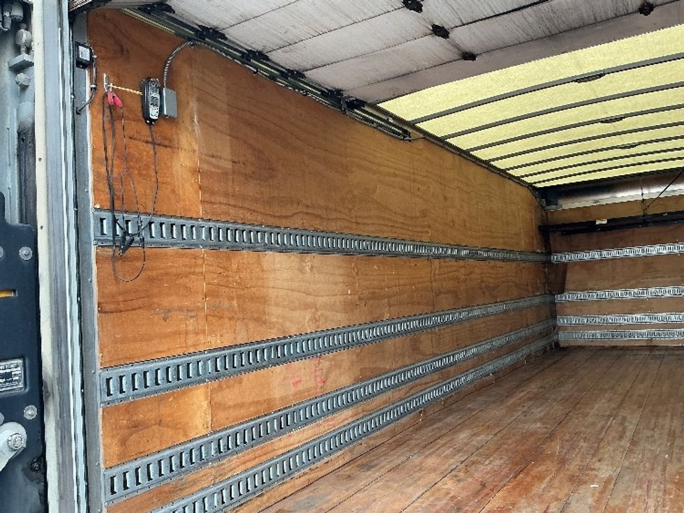 Medium Duty Box Truck-Light and Medium Duty Trucks-Freightliner-2018-M2-Arlington-TX-310,863\n\t\tmiles-$ 30,750 - Image 11