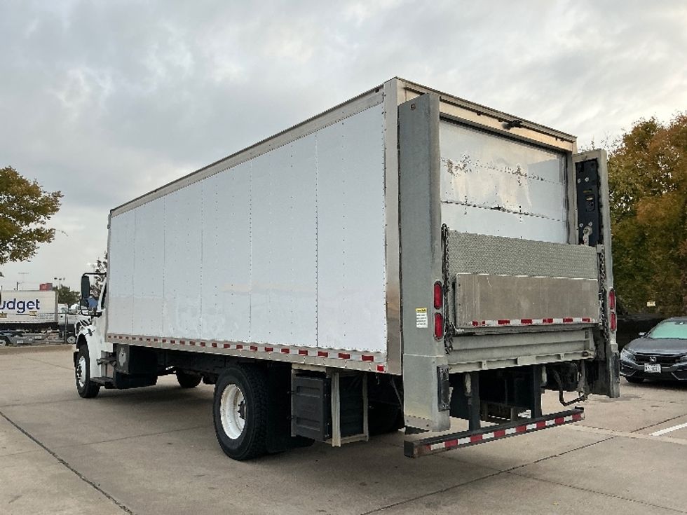 Medium Duty Box Truck-Light and Medium Duty Trucks-Freightliner-2018-M2-Arlington-TX-310,863\n\t\tmiles-$ 30,750 - Image 6