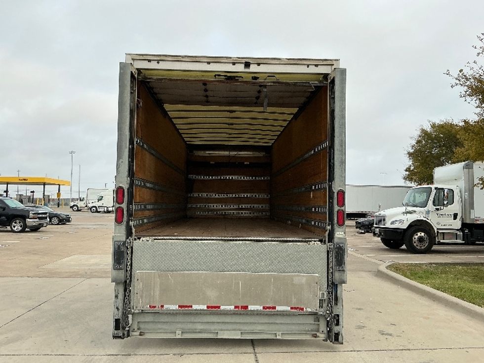 Medium Duty Box Truck-Light and Medium Duty Trucks-Freightliner-2018-M2-Arlington-TX-310,863\n\t\tmiles-$ 30,750 - Image 8