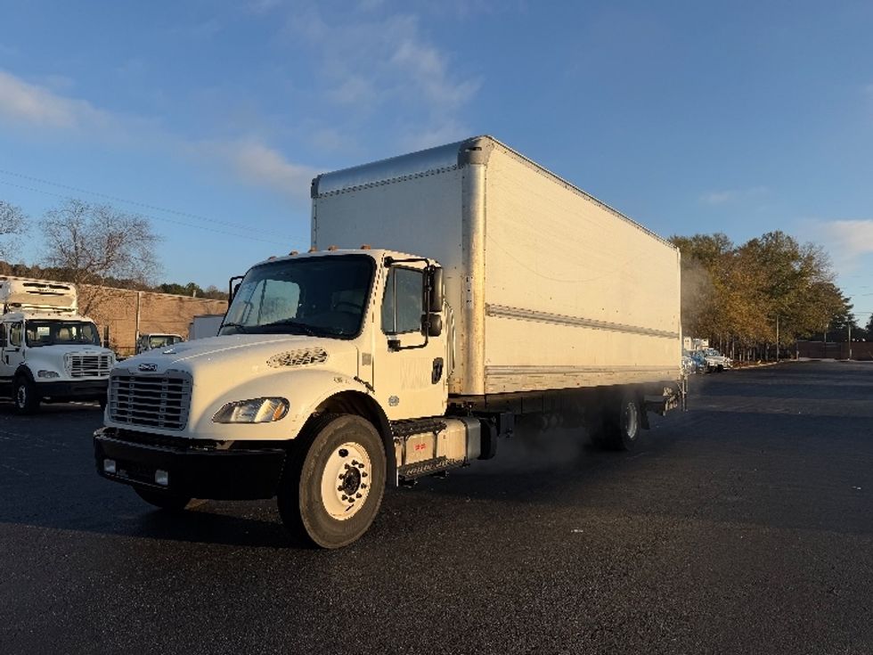 Medium Duty Box Truck-Light and Medium Duty Trucks-Freightliner-2018-M2-Atlanta-GA-143,661\n\t\tmiles-$ 53,750 - Image 3