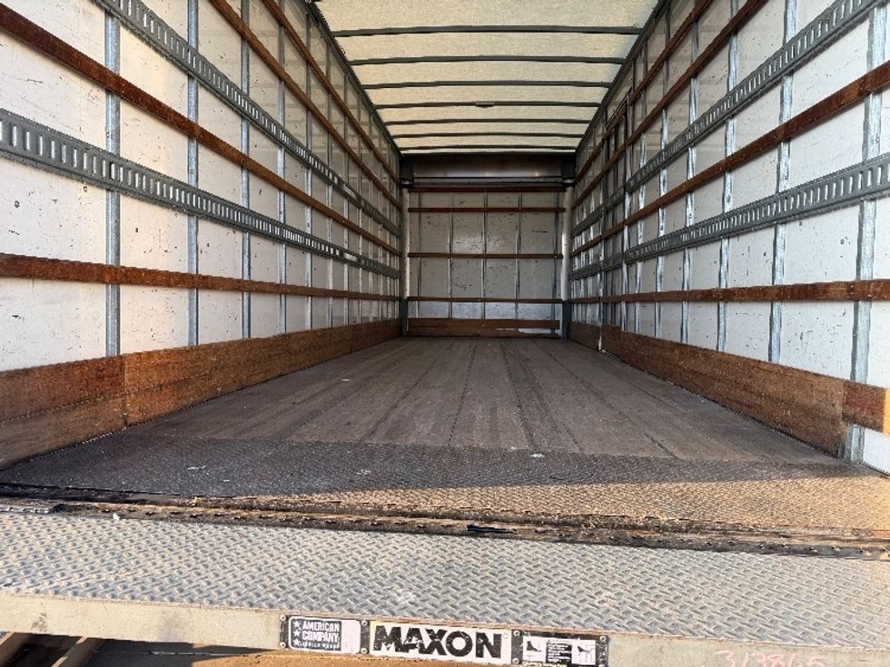 Medium Duty Box Truck-Light and Medium Duty Trucks-Freightliner-2018-M2-Atlanta-GA-143,661\n\t\tmiles-$ 53,750 - Image 8