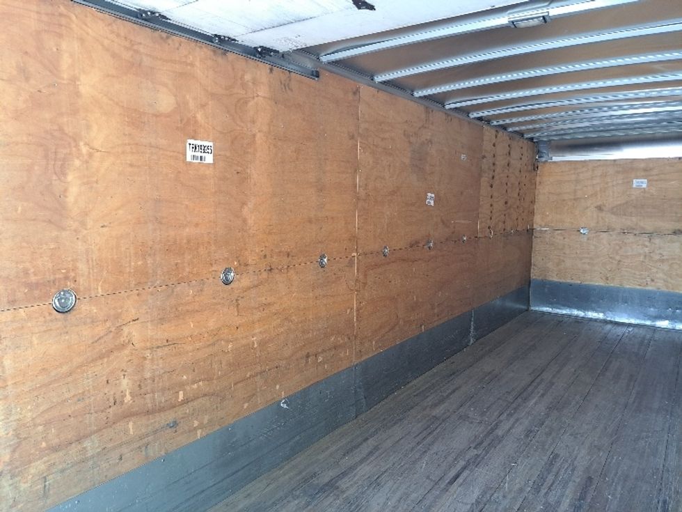 Medium Duty Box Truck-Light and Medium Duty Trucks-Freightliner-2018-M2-Atlanta-GA-219,262\n\t\tmiles-$ 47,750 - Image 10