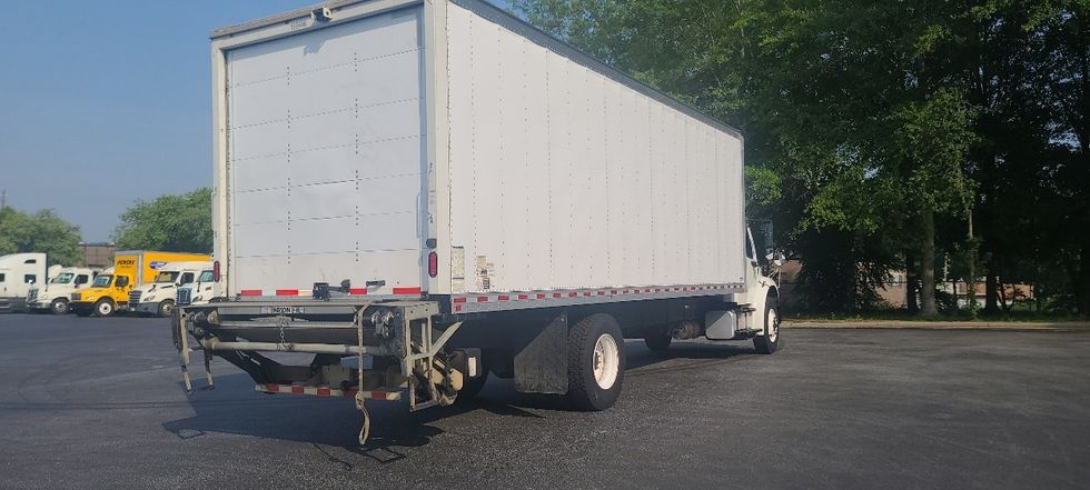 Medium Duty Box Truck-Light and Medium Duty Trucks-Freightliner-2018-M2-Atlanta-GA-242,854\n\t\tmiles-$ 42,750 - Image 13