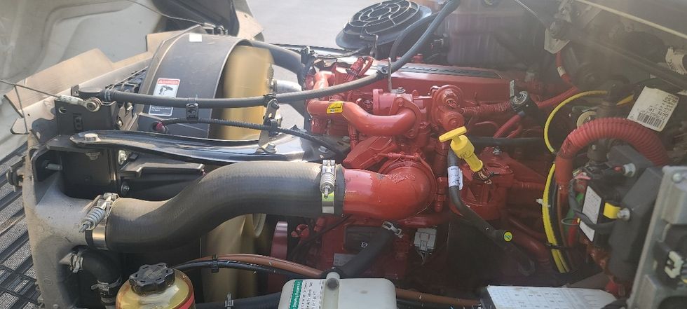 Medium Duty Box Truck-Light and Medium Duty Trucks-Freightliner-2018-M2-Atlanta-GA-242,854\n\t\tmiles-$ 42,750 - Image 23